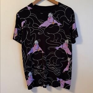 Disney Park Ursula All-Over Print Tee shirt Size: medium the little mermaid
